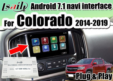 32G de steunvertoning twee van ROM Multimedia Video Interface For Chevrolet Colorado 2014-2018 beelden in hetzelfde scherm